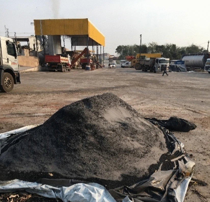 Descoberta que altera a engenharia rodoviária para sempre: produzem asfalto feito com açúcar para transformar as rotas do planeta inteiro Essa análise teve como objetivo analisar o comportamento de campo da mistura proposta em comparação com a de referência.