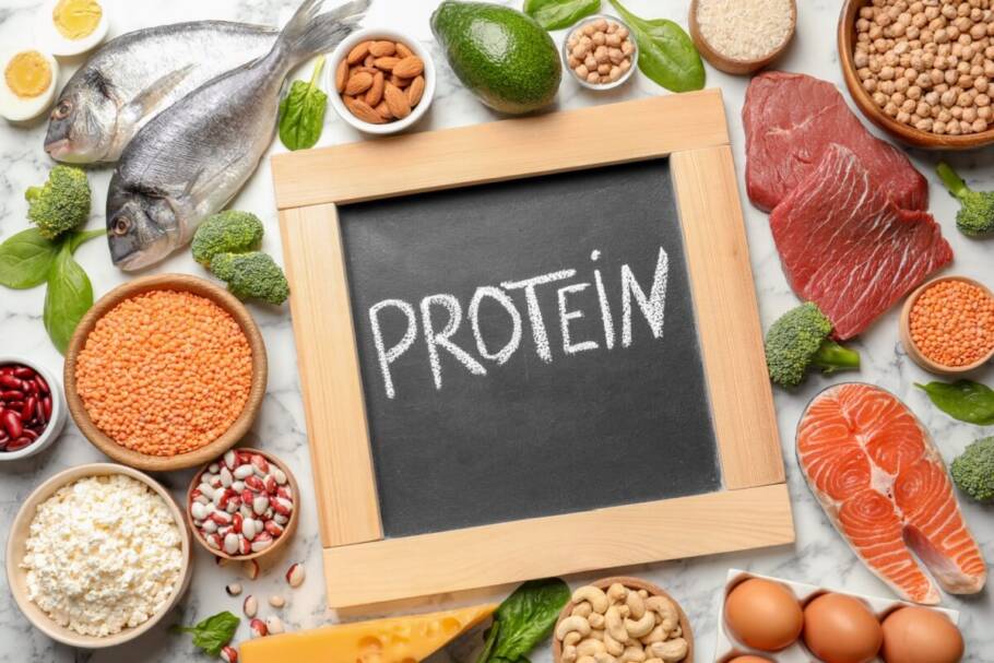 Diabetes gestacional: escolhas alimentares equilibradas ajudam no controle da glicemia Proteínas e gorduras boas contribuem para uma resposta glicêmica mais equilibrada (Imagem: New Africa | Shutterstock)