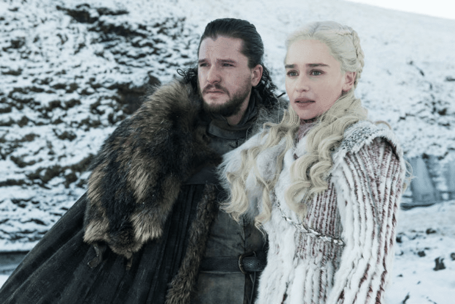 HBO Max: 5 séries marcantes que valem a pena rever “Game of Thrones” retrata a guerra implacável entre famílias nobres pelo Trono de Ferro enquanto uma ameaça sobrenatural avança além da Muralha do Norte (Imagem: Reprodução digital | HBO Max)