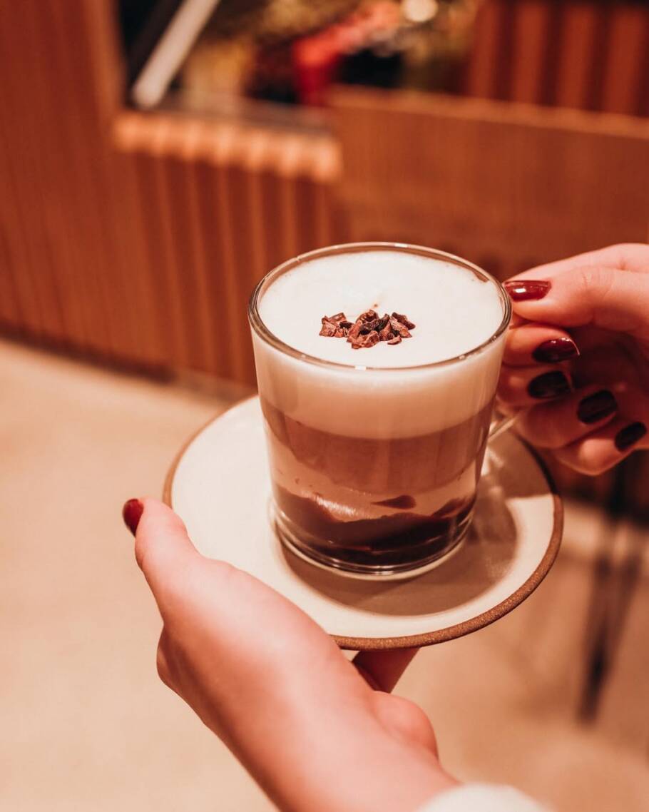 Dia Nacional do Café: 5 receitas para explorar diferentes versões da bebida Mocha Chocolate, do TFC Food & Market
