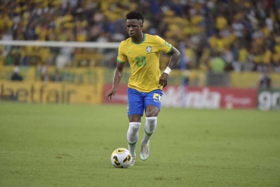 Copa do Mundo 2026: veja o que o horóscopo revela sobre os craques da Seleção Brasileira Vinícius Júnior aparece como um dos jogadores mais fortemente ativados pelo céu do torneio (Imagem: A.RICARDO | Shutterstock)