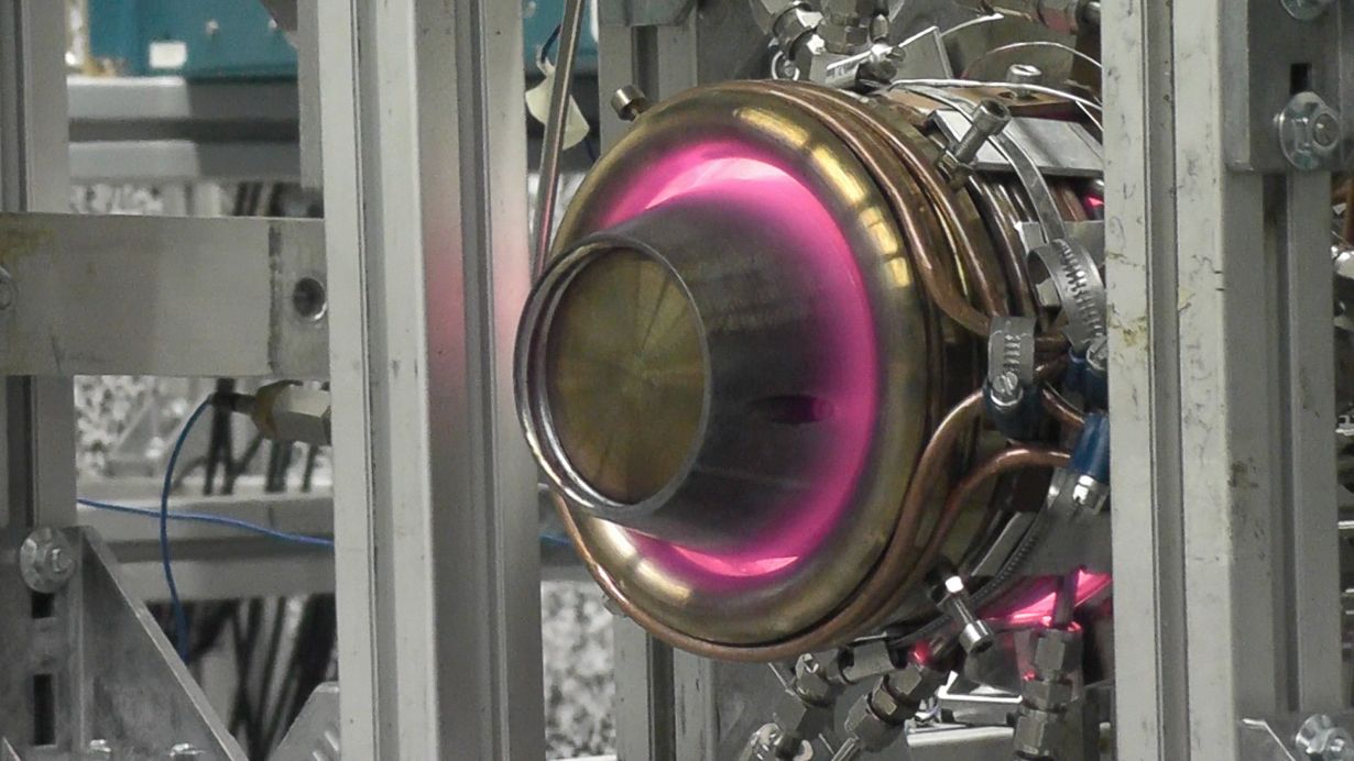 Geração inovadora de eletricidade verde com hidrogênio: Pesquisadores do Instituto de Tecnologia de Karlsruhe (KIT) estabeleceram um tempo recorde de funcionamento com uma nova turbina a gás sem compressor.