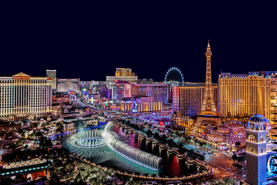 Vista panorâmica de Las Vegas; destino norte-americano lidera queda de preços de hospedagem