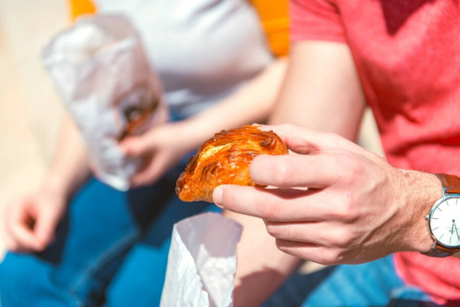 A pastizzi está presente em praticamente todas as cidades maltesas