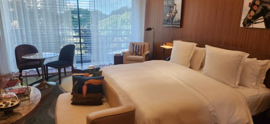 Um dos quartos do luxuoso hotel Rosewood São Paulo
